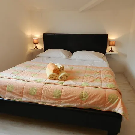 Gregov Apartment *